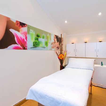 Hotel Dann Carlton Μπογκοτά Εξωτερικό φωτογραφία Treatment room at a spa