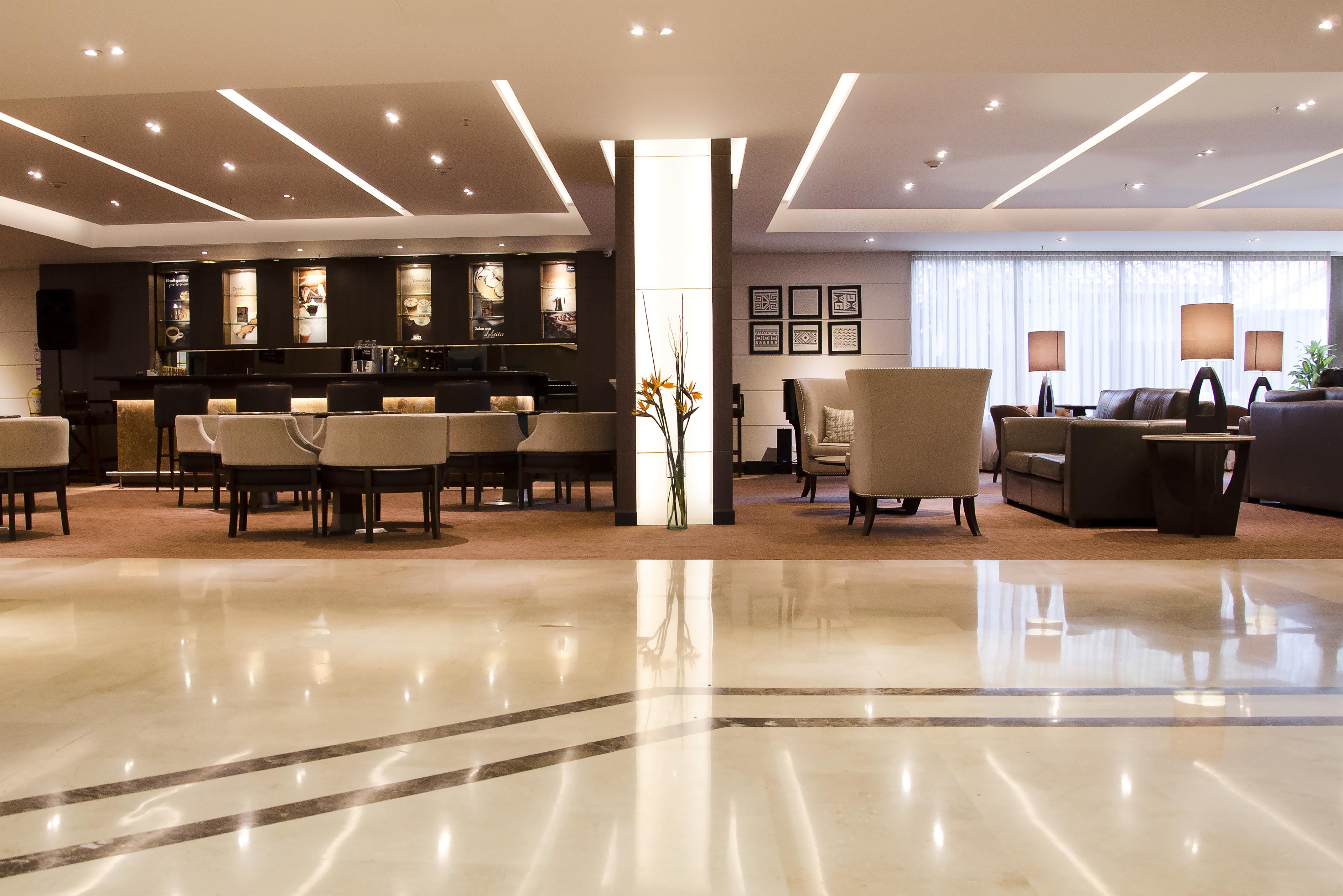 Hotel Dann Carlton Μπογκοτά Εξωτερικό φωτογραφία The lobby of the hotel