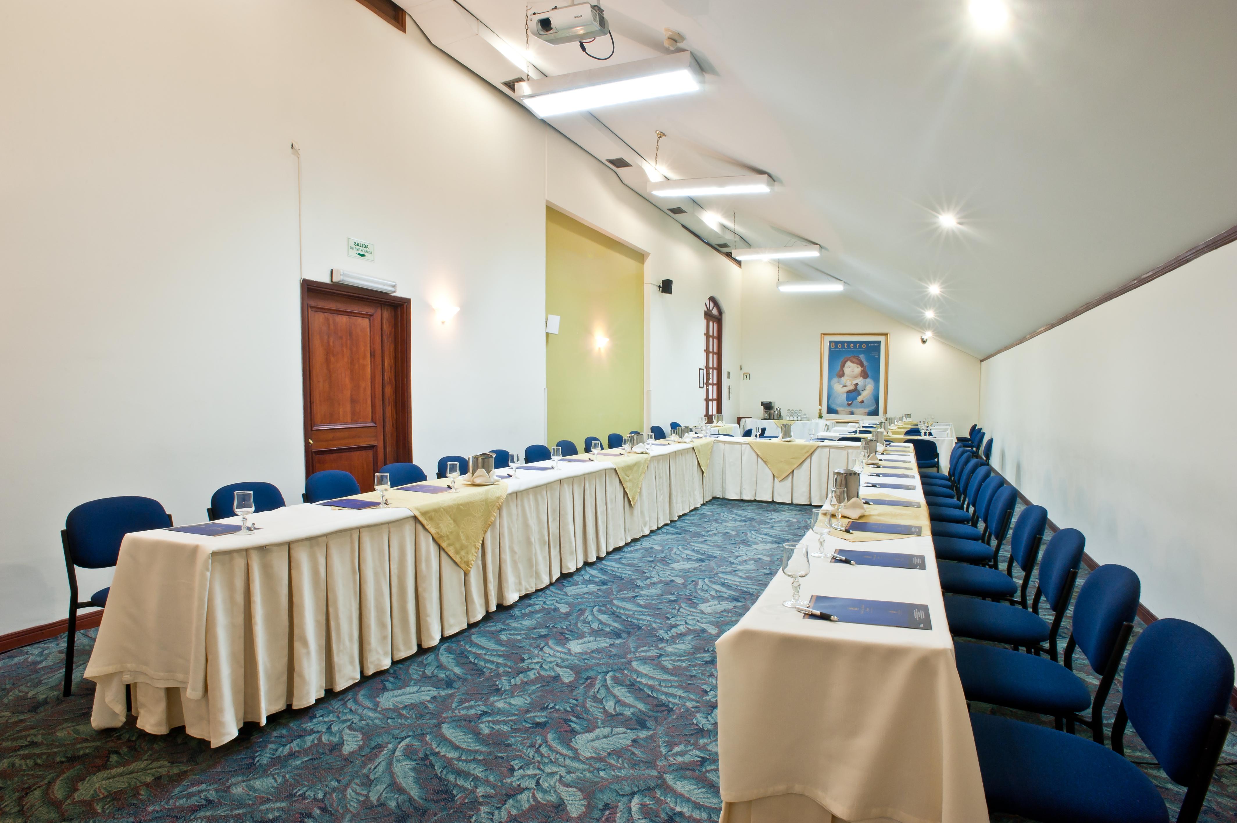Hotel Dann Carlton Μπογκοτά Εξωτερικό φωτογραφία Meeting room