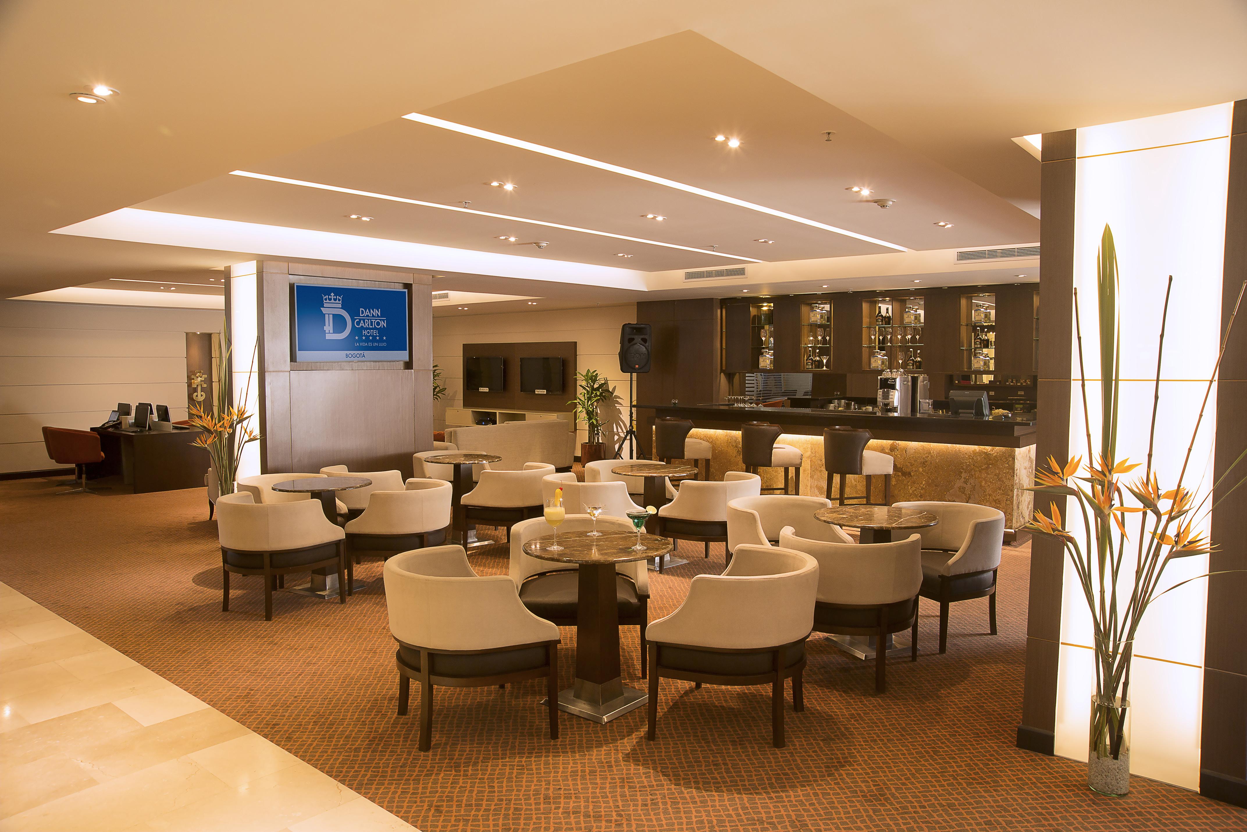 Hotel Dann Carlton Μπογκοτά Εξωτερικό φωτογραφία The Star Alliance Gold Lounge at Kuala Lumpur International Airport