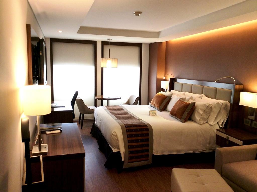 Hotel Dann Carlton Μπογκοτά Εξωτερικό φωτογραφία A room at the hotel